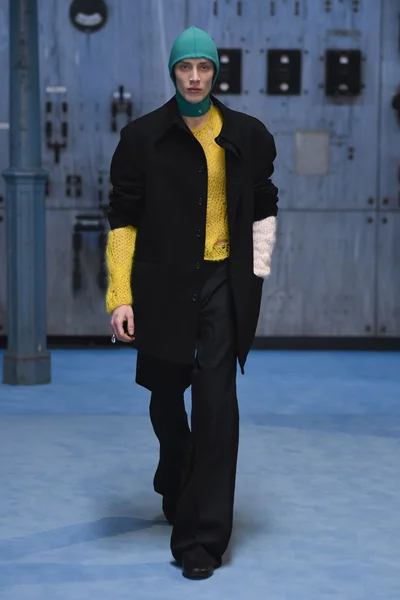 Look 41